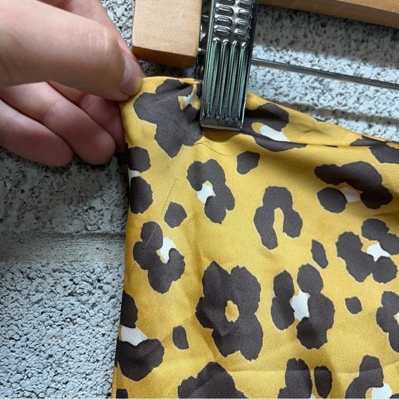 4Sienna Gold Leopard Skirt Set - Picture 4 of 11